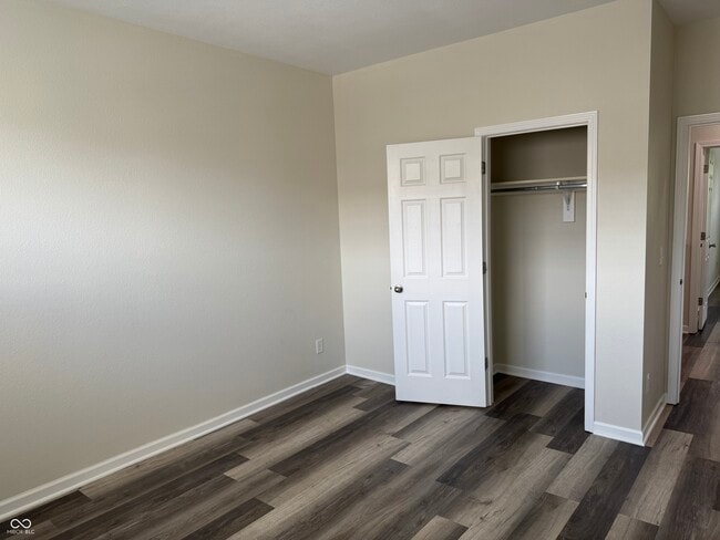 Building Photo - 1333 Ashville Dr