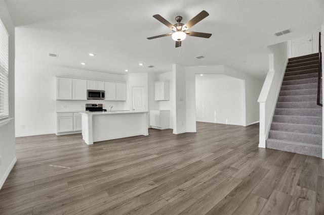 Building Photo - 8700 Whistling Duck Dr