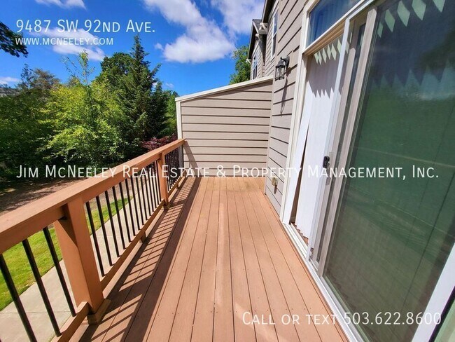 Building Photo - 9487 SW 92nd Ave