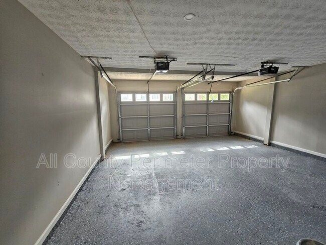 Building Photo - 4493 Bridle Ridge Way
