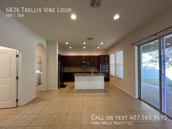 Building Photo - 6836 Trellis Vine Loop