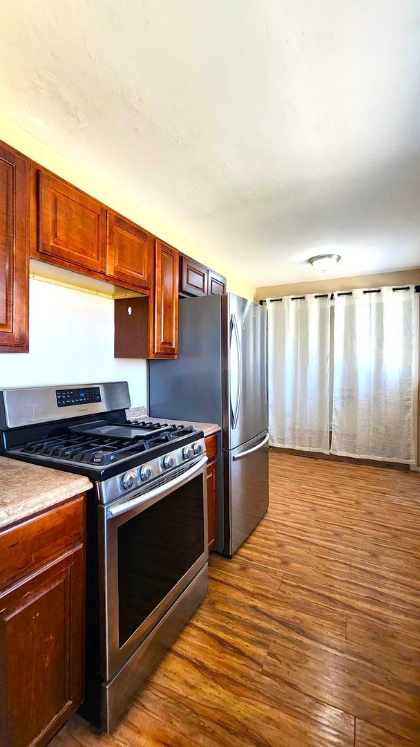 Building Photo - 3 BED 1 Bath Home Andys Sub Addition Bethany, OK