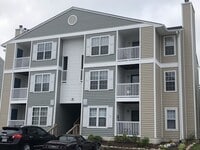 Building Photo - HILLTOP