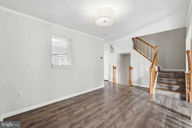 Building Photo - 6739 Rockledge Pl