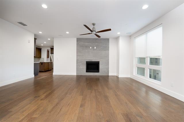 Building Photo - 2934 N Hall St