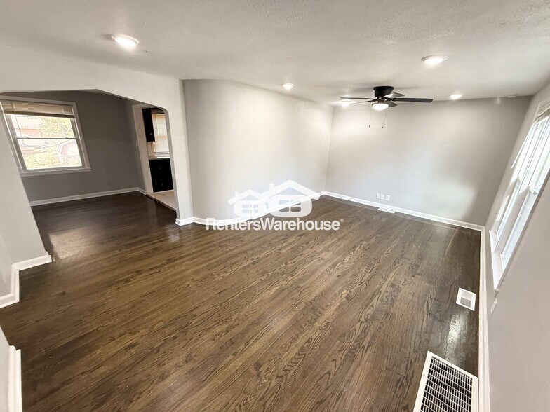 Building Photo - 6642 Indiana Ave