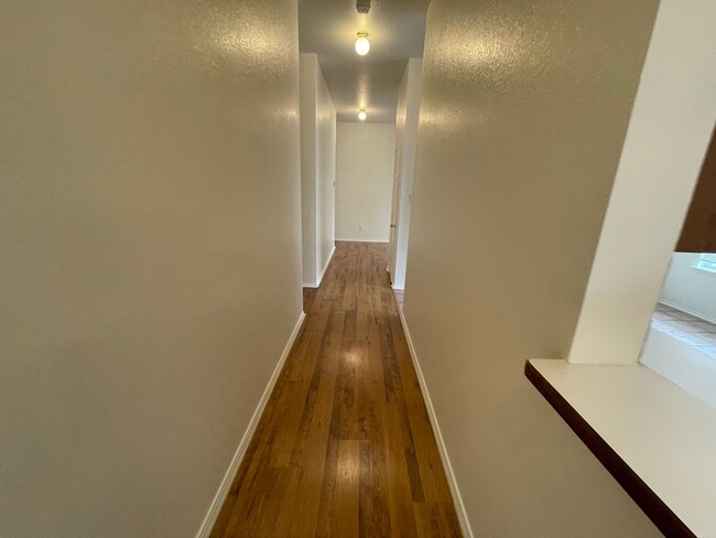 Building Photo - Nice Single Story Home in Eagle Mtn ISD with community pool