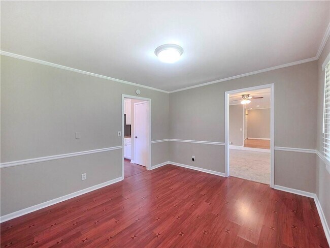 Building Photo - 1273 Murdock Rd