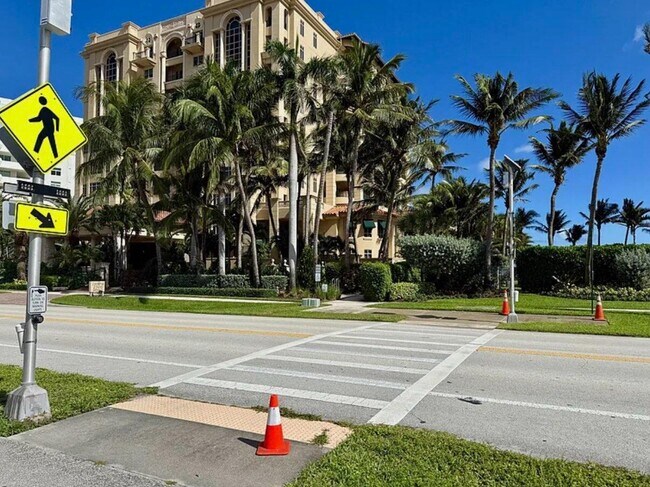 Building Photo - 2601 S Ocean Blvd