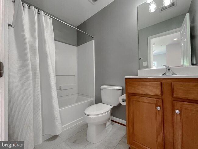 Building Photo - 23117 Primrose Wy