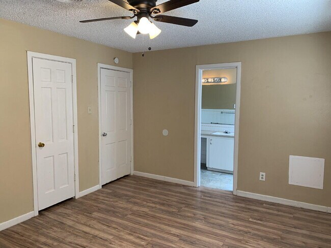 Building Photo - 5308 Gary Ave