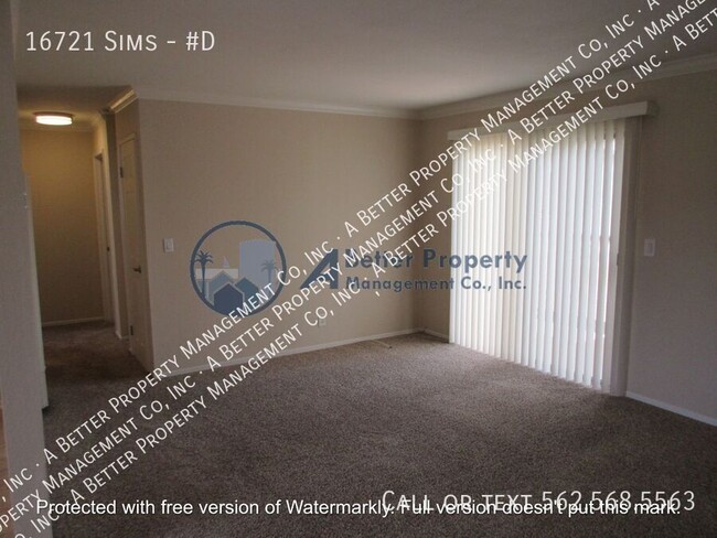 Building Photo - UPGRADED Upper Corner Bright&Sunny 2 bed w...