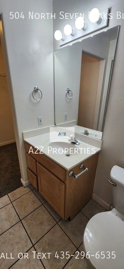 Building Photo - 504 N Seven Peaks Blvd