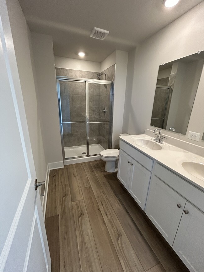 Building Photo - 469 Gravenstein Ln