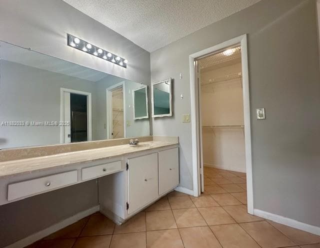 Building Photo - 8793 Warwick Dr