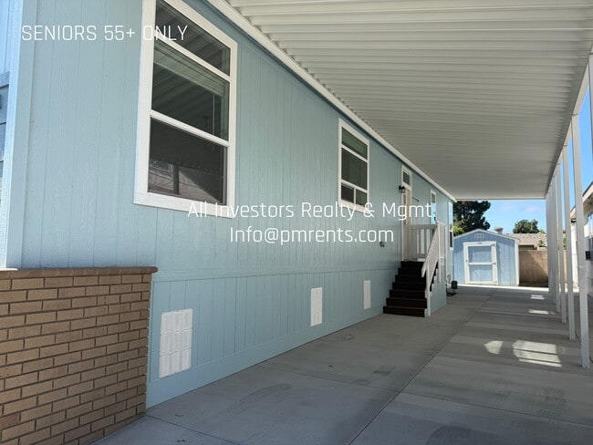 Building Photo - 200 N El Camino Real