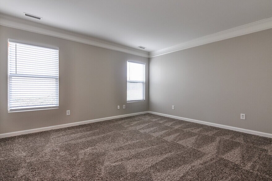Building Photo - 535 Kerriann Ln