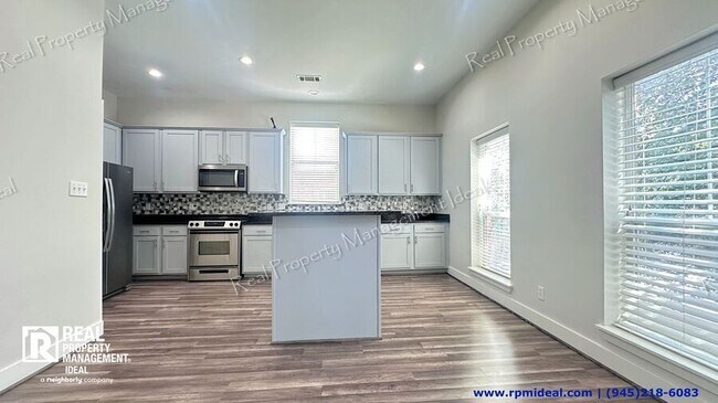 Building Photo - 1603 Tribeca Way