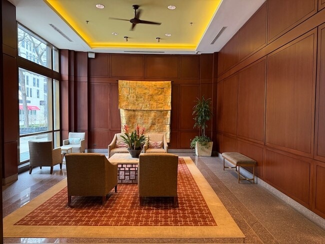 Building Photo - 401 E Ontario St