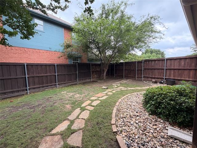 Building Photo - 8640 Woodcreek Dr