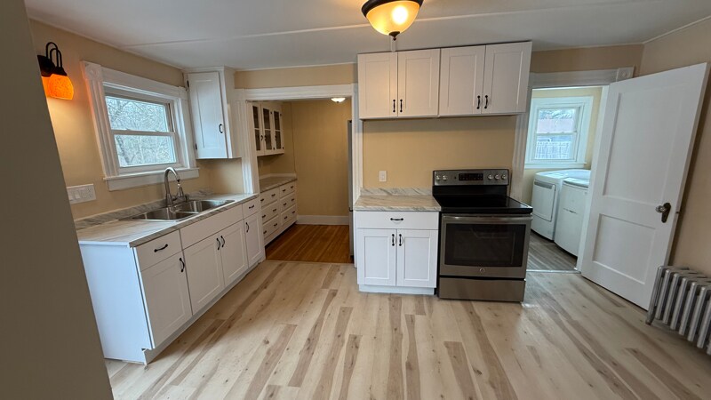 Building Photo - 5 Whipple Ct