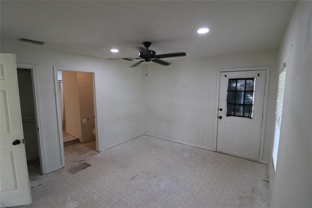 Building Photo - 1065 W Pecan St