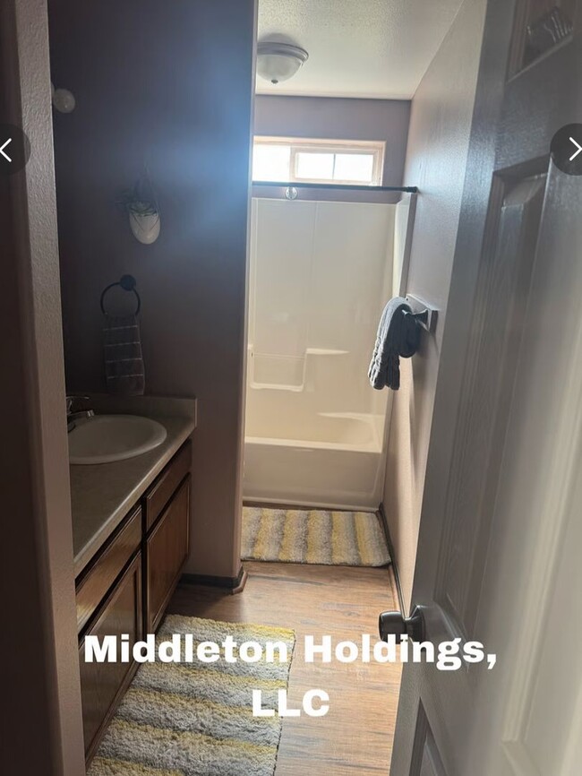 Building Photo - Condo for Rent in Battlement Mesa