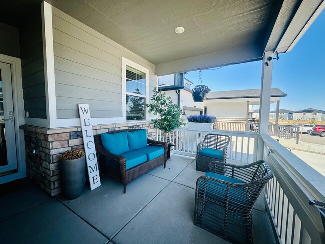 Building Photo - Nearly-New 4-Bed in Terrain with Deck, Office, and Resort-Style Amenities