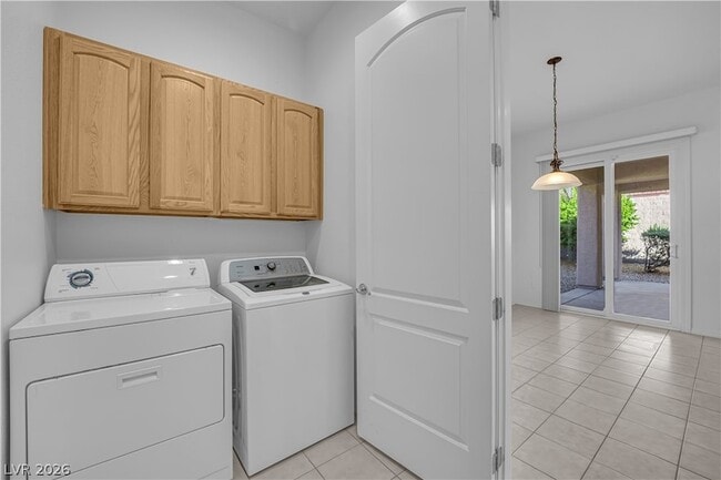 Building Photo - 2184 Waterton Rivers Dr