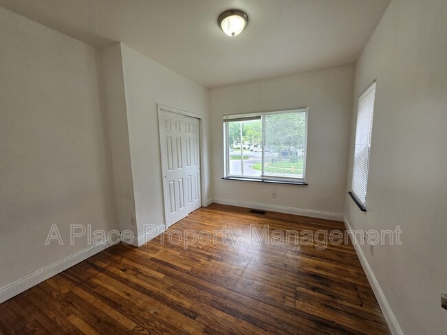 Building Photo - 6318 Cabanne Ave