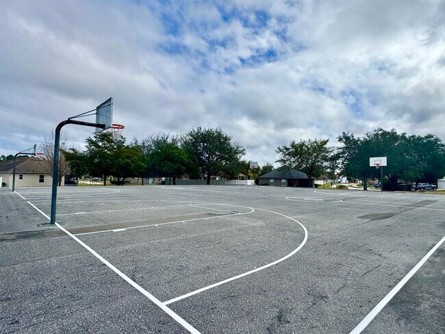 Building Photo - 1012 Arbor Trails Ct