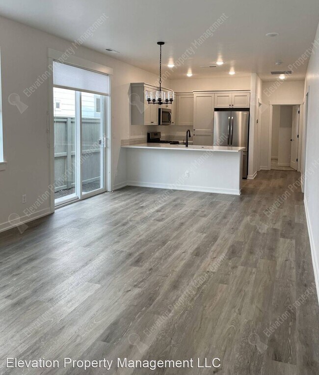Building Photo - 2 br, 2 bath House - 20725 SE Iron Horse L...