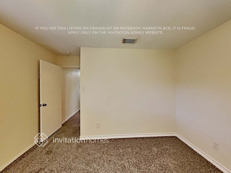 Building Photo - 19607 Horseshoe Lake Ln