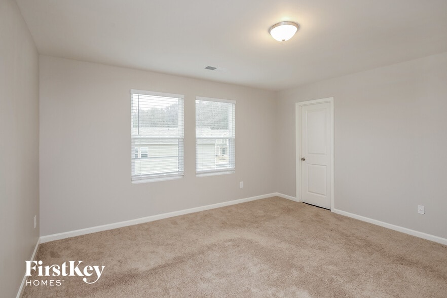 Building Photo - 183 Wheeler Pl