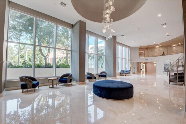 Building Photo - 3370 Hidden Bay Dr