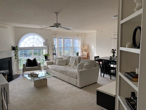 Building Photo - 6112 Hedgecock Cir