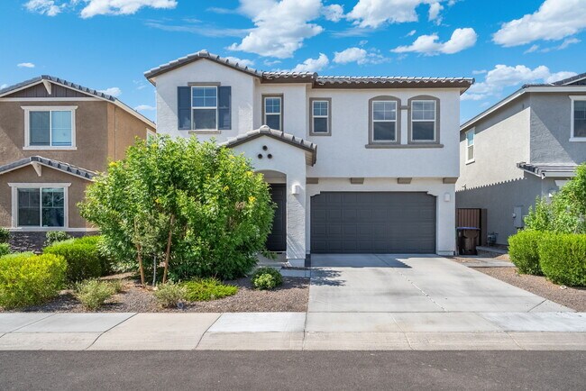 Building Photo - 3110 E Hayfield Way
