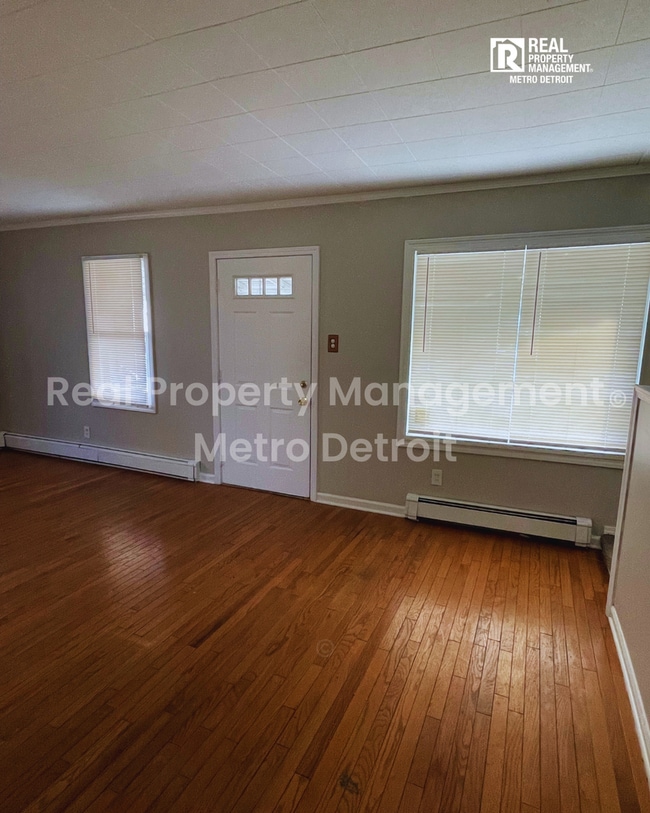 Building Photo - 11067 Hupp Ave