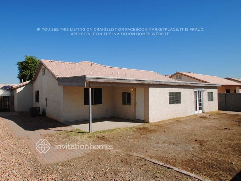 Building Photo - 8013 W Stella Ave
