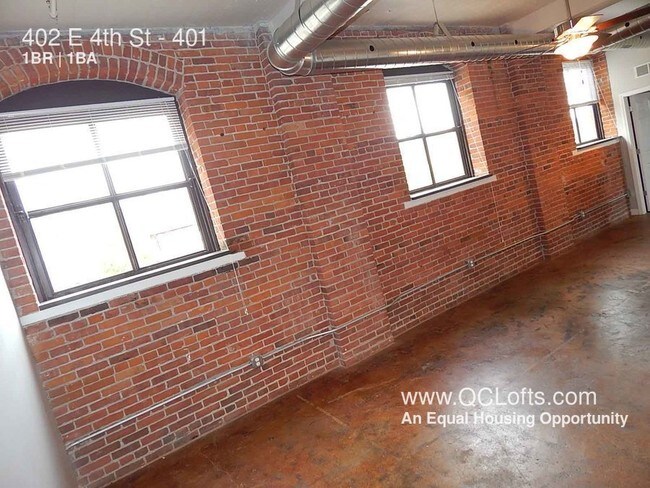 Building Photo - Halligan Coffee Company Lofts- 1 BR Riverview
