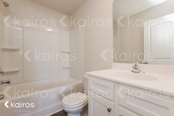 Building Photo - 1147 Mission Grass Rd