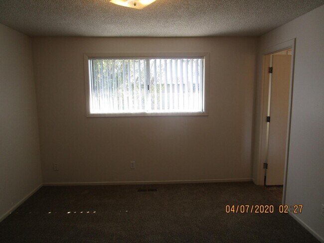 Building Photo - 410 Olney St
