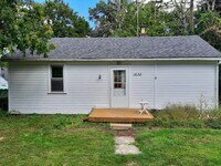 Building Photo - 1852 Ward Rd