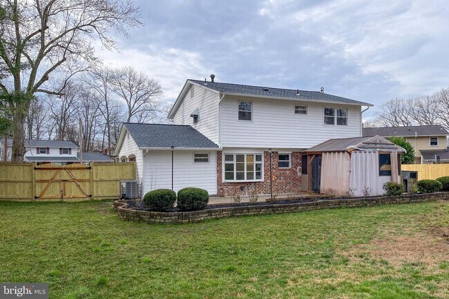 Building Photo - 8122 Truro Ct