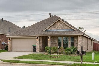 Building Photo - 1705 Lake Pine Dr
