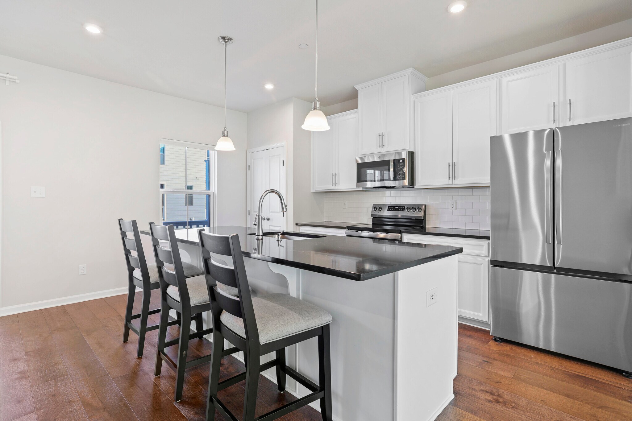 Building Photo - 115 Mossy Oak Dr
