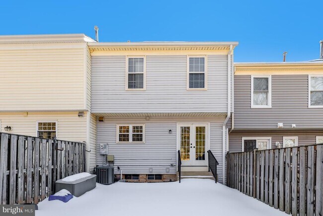 Building Photo - 13416 Whaley Ct