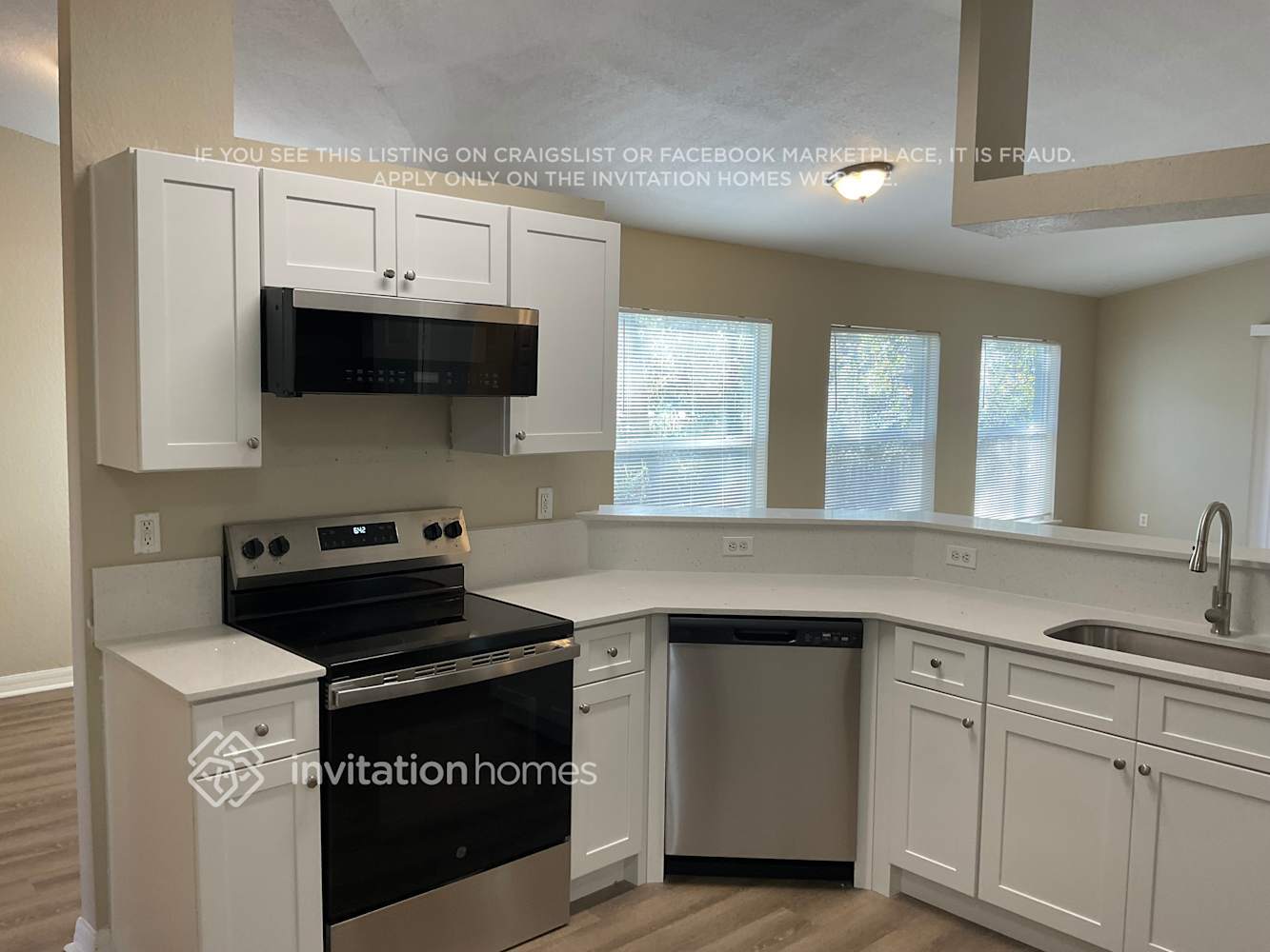 Building Photo - 1014 Heron Ct