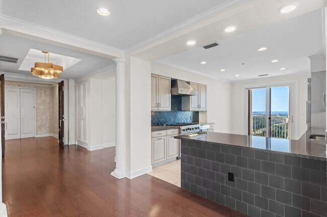 Building Photo - 400 Kelly Plantation Dr