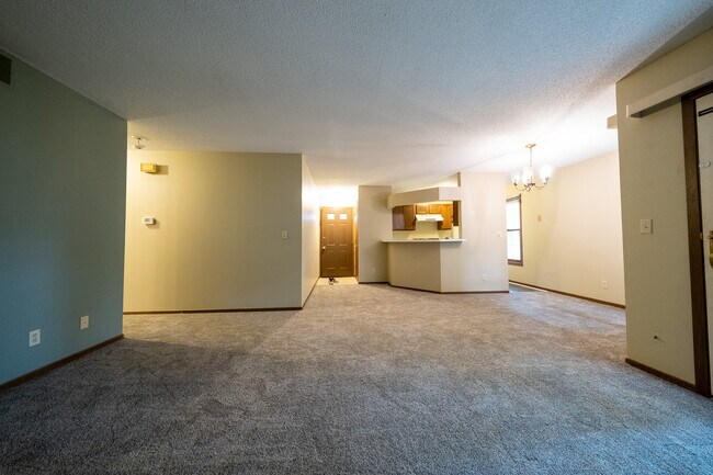 Building Photo - 7451 W 110th St